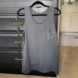 Vuori Tradewind Performance Tank